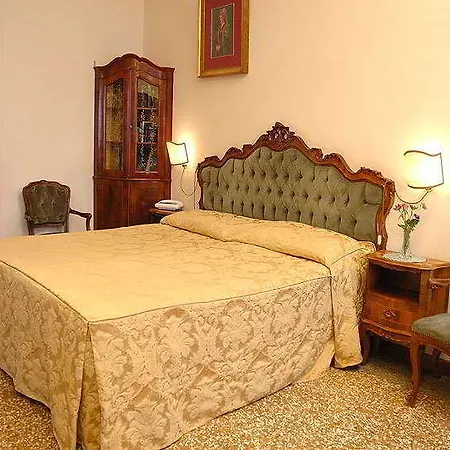 Scandinavia - Relais Venecia