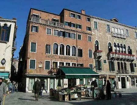 Scandinavia - Relais Hotel 3*