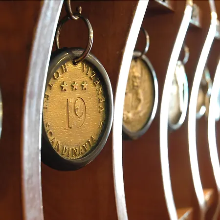 Scandinavia - Relais