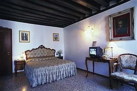 Scandinavia - Relais Hotel Venice