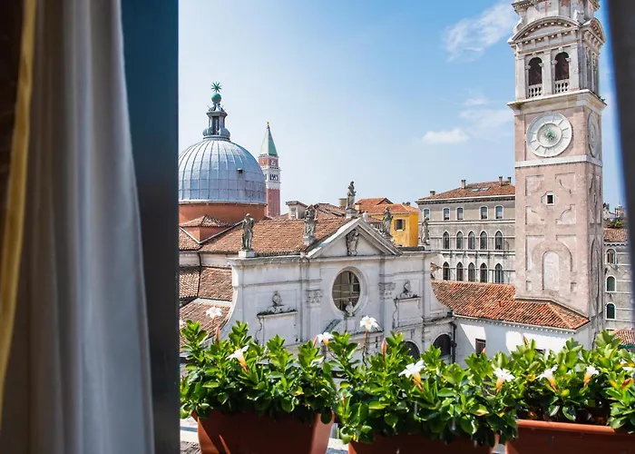 Scandinavia - Relais Hotel Veneza