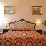 Hotel Scandinavia - Relais Venezia
