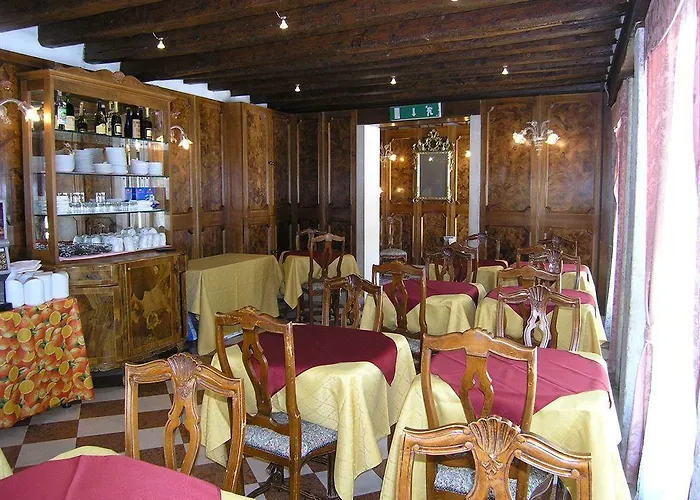 מלון Scandinavia - Relais 3*